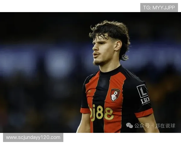 科尔克兹打进关键一球防守稳健三次解围获评六点九分表现亮眼